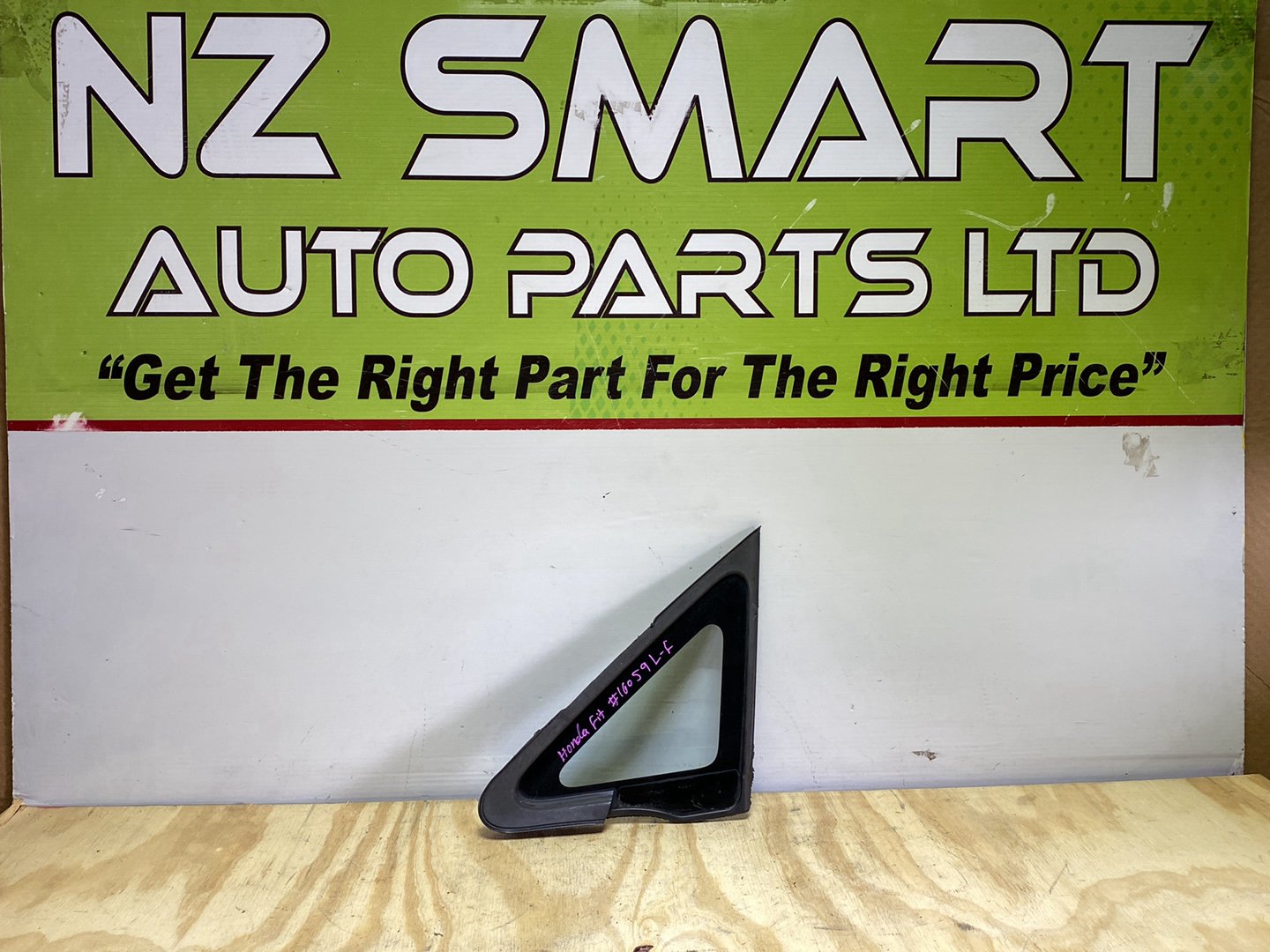 2005 Honda Fit - Left Front Quarter Door Glass