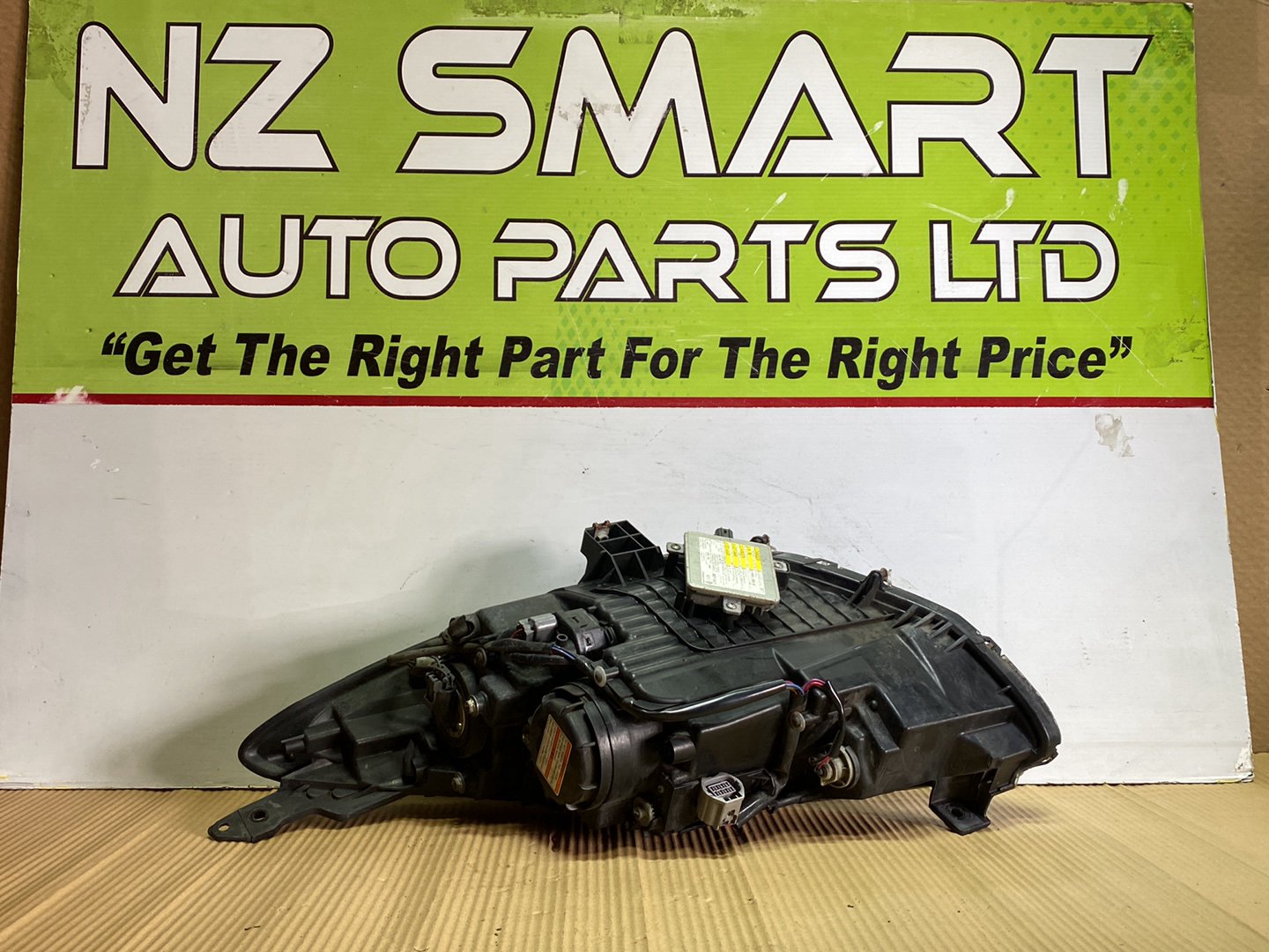 2009 Mazda Demio DE5FS- Right Headlight PN: STANLEY 3550