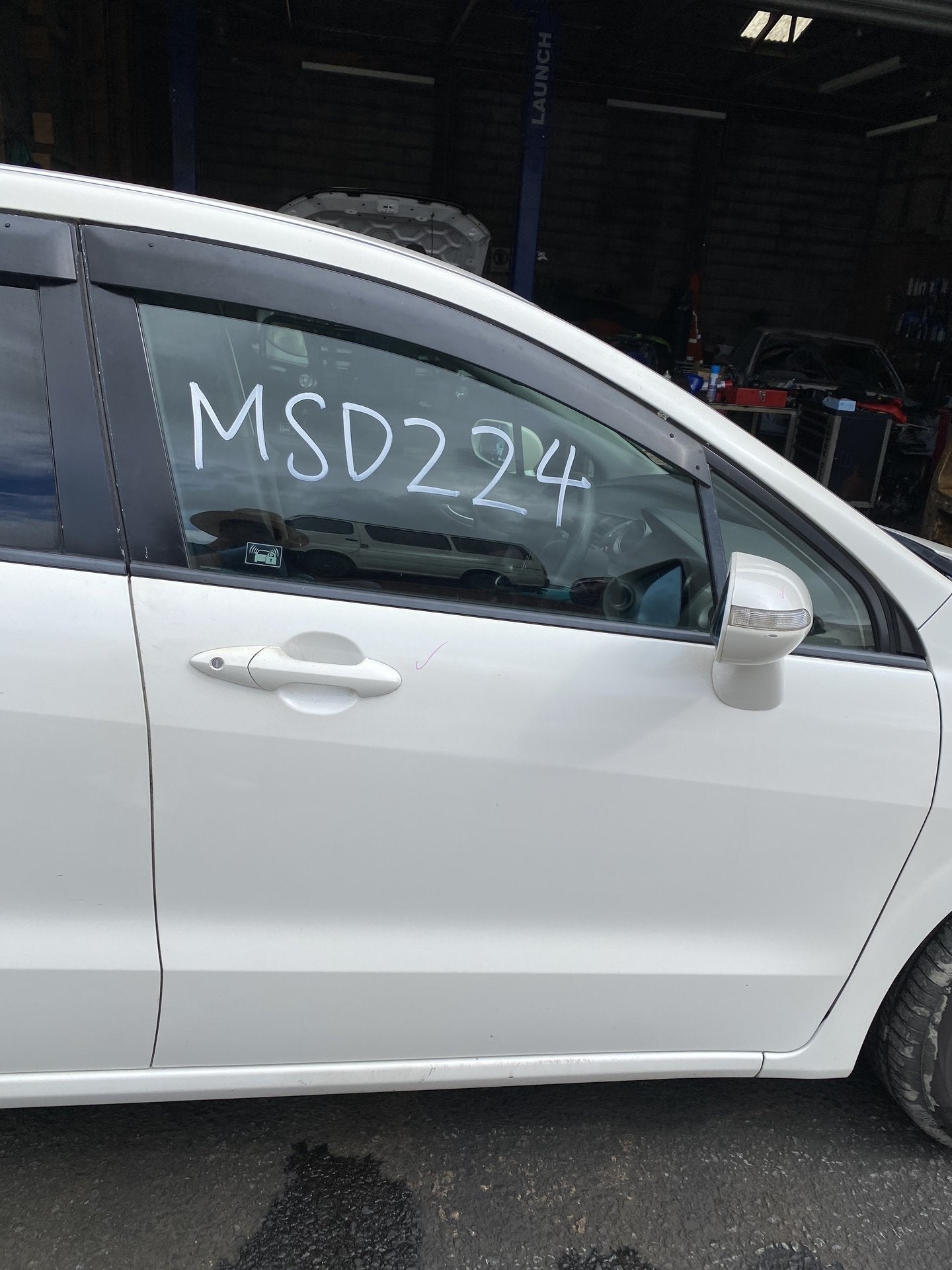 2010 Honda Stream RN6 Dismantling For Parts