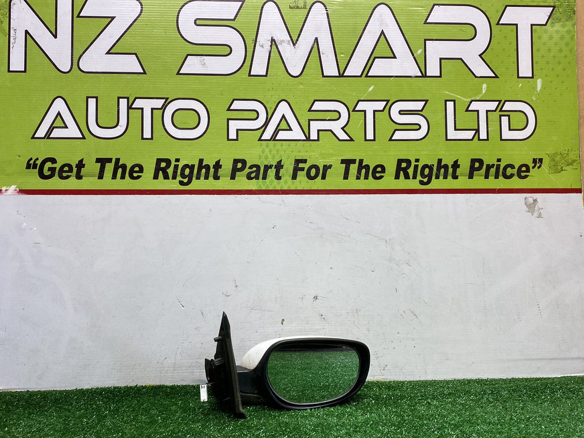 2007 Mazda Verisa - Right Door Mirror PN: 5 wires