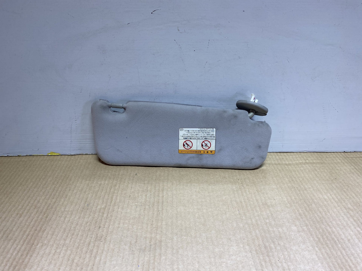 2005 Used Toyota Mark X GRX120 - Left Sun Visor