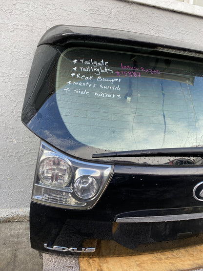 2005 Lexus RX300 - Tailgate