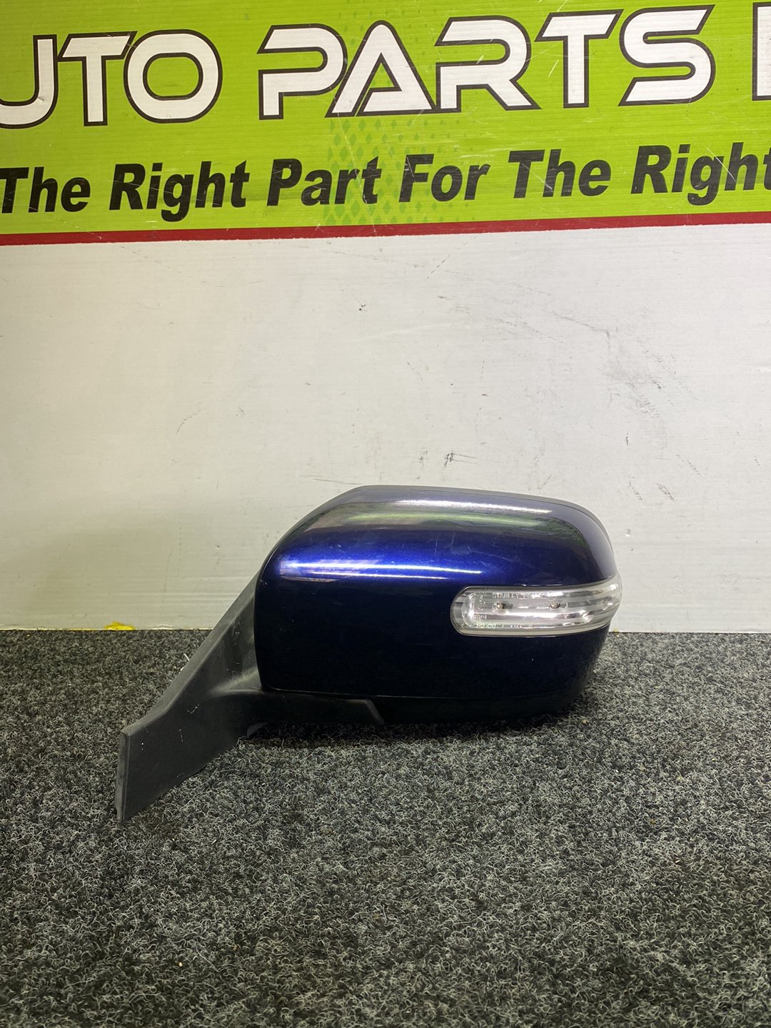 2010 Mazda Premacy CREW - Left Door Mirror PN: 7 wires