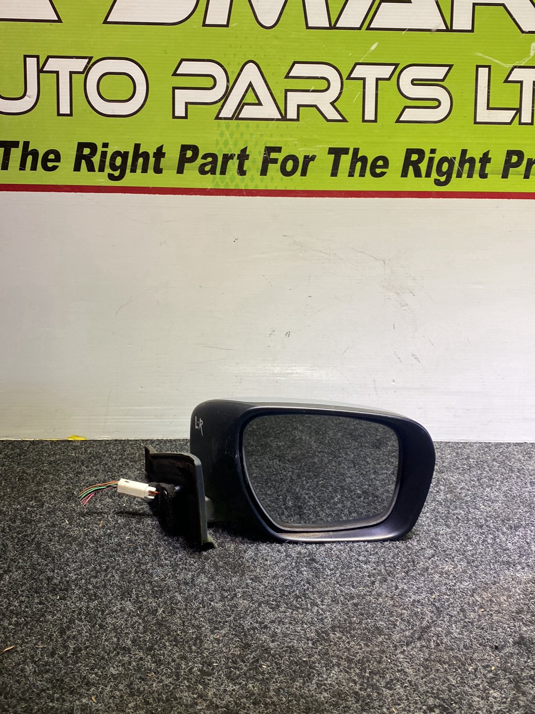 2006 Mazda Premacy - Right Door Mirror PN: 5 Wires