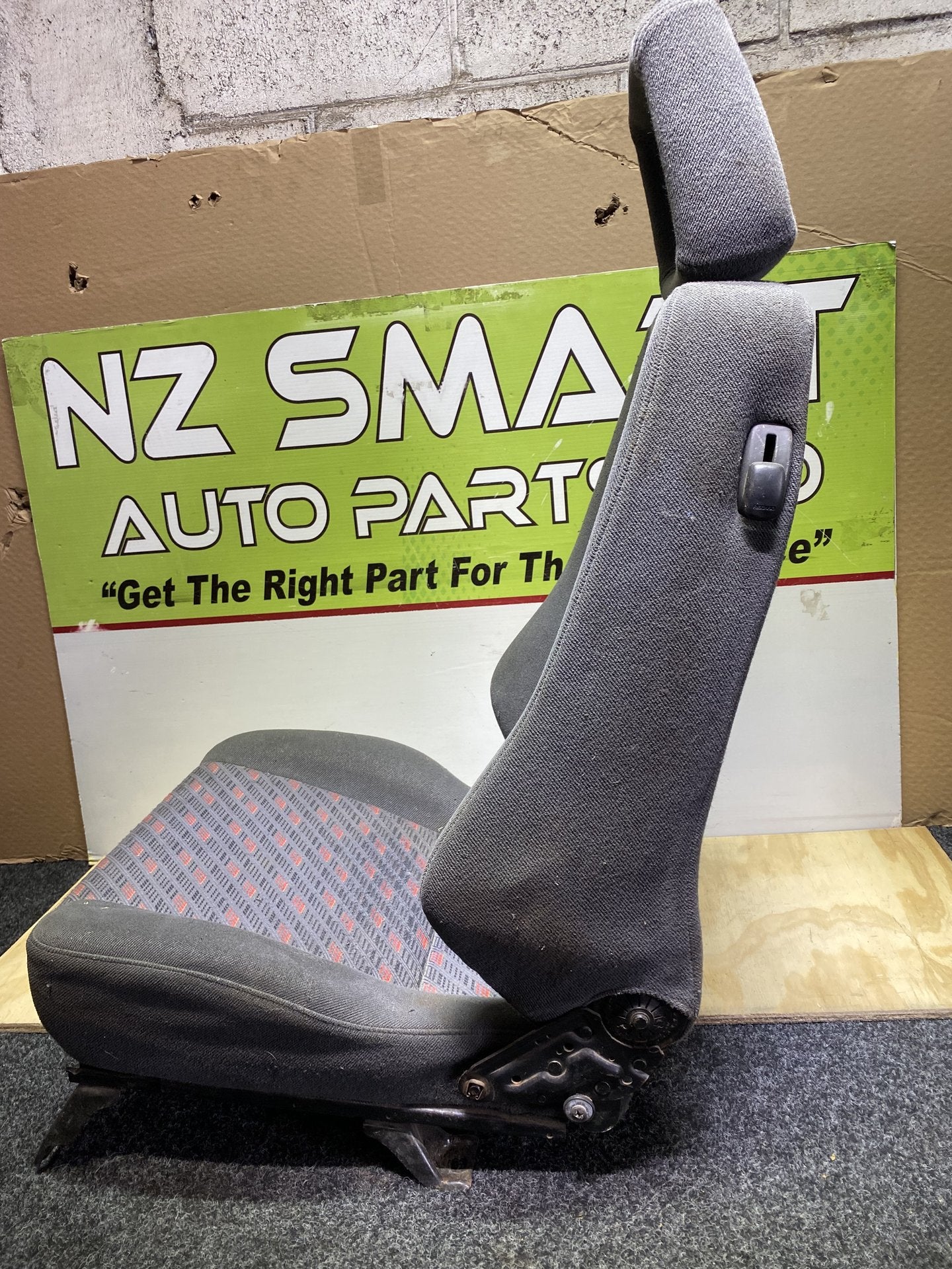 1998 Toyota Hilux - Right Front Seat