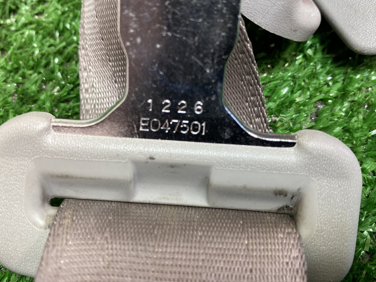 2006 Used Lexus GS450h - Centre Seat Belt PN: See photos