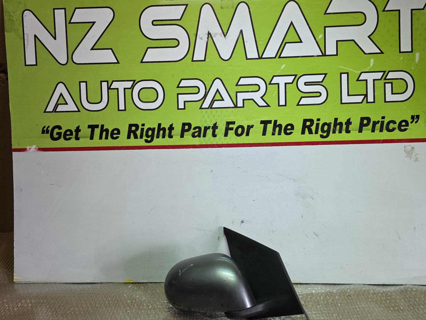 2006 Nissan Note- Right Door Mirror PN: 5 wires