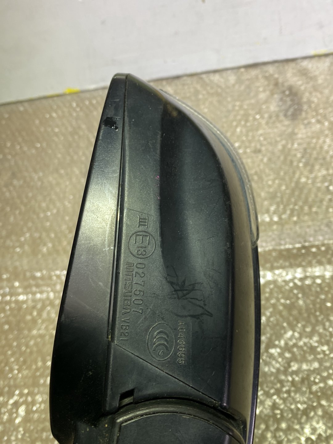 2013 Subaru Exiga- Right Door Mirror PN: 8 wires