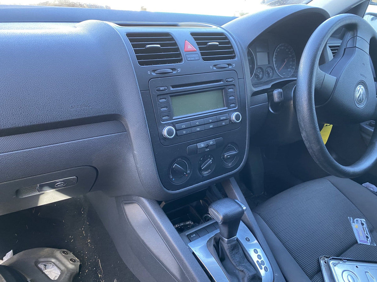 2006 Volkswagen Golf 1.6 Trendline  Dismantling For Parts