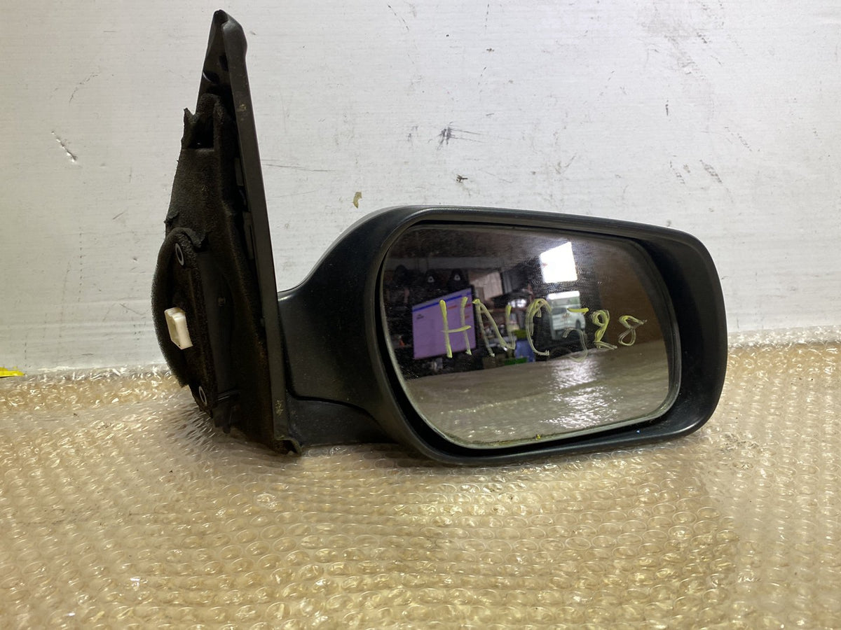 2005 Mazda Demio - Right Door Mirror PN: 5 pins