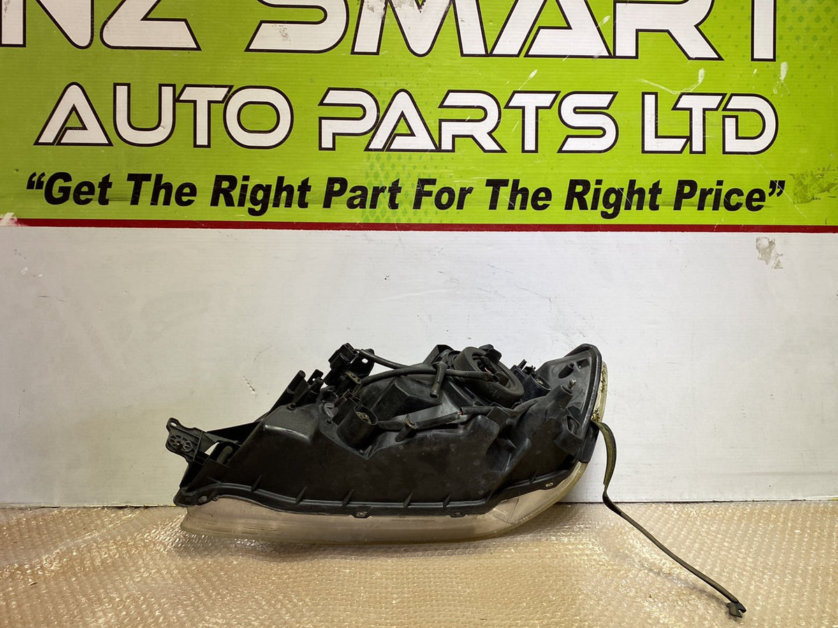 2001 Mitsubishi Lancer- Right Headlight PN: STANLEY P1503