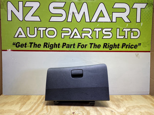 2010 Honda Fit GE6 - Glove Box