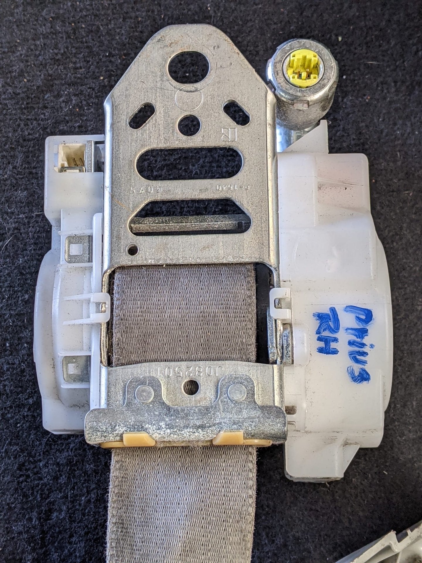 2008 Used Toyota Prius - Right Front Seat Belt PN: 7S7560-P