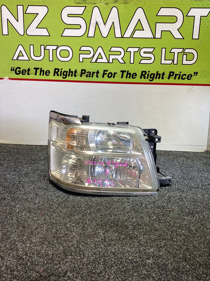 2001 Nissan Elgrand - Right Headlight PN: 100-24776