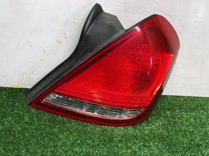 2006 Nissan Maxima - Right Taillight PN: ICHIKOH 4969