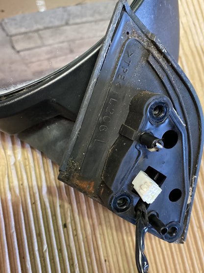 2007 Mazda MPV- Left Door Mirror PN: 2 plugs and 11 wires