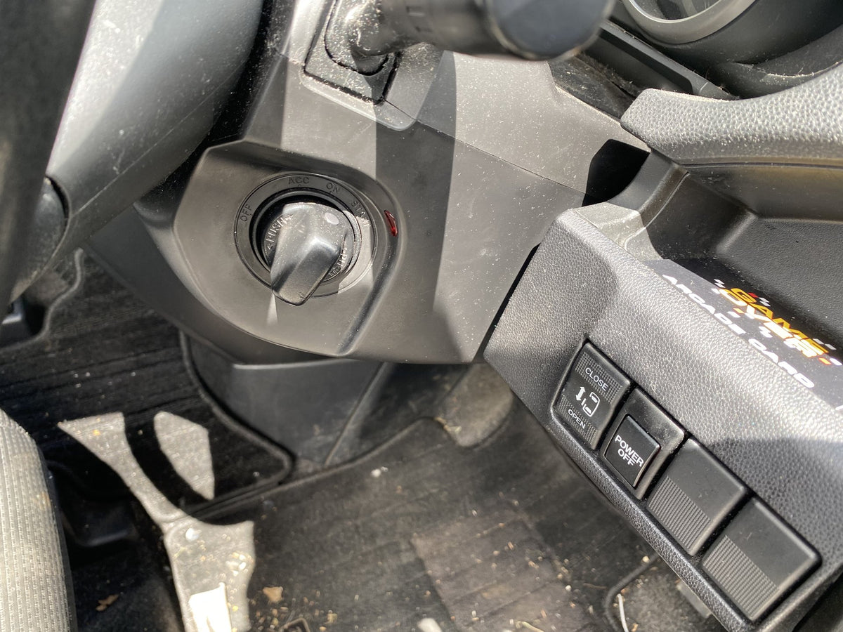 2013 Mazda Premacy CWFFW- Dismantling For Parts