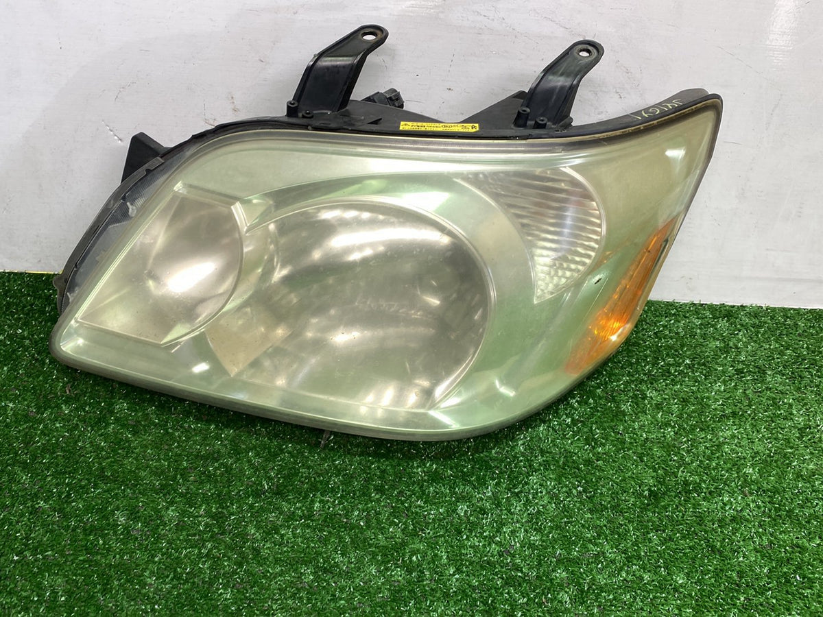 2004 - 2007 - Used Toyota Noah AZR6# Imported - Left Headlight