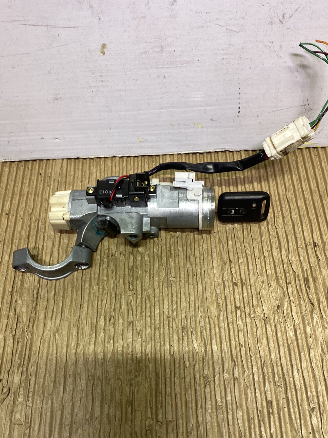 Nissan Dualis- Ignition Switch Key PN: see photos