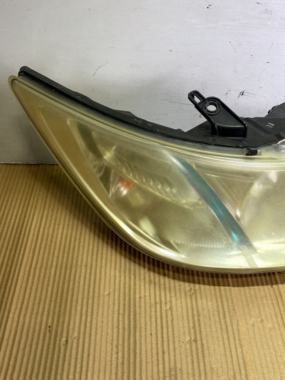 2009 Subaru Exiga- Right Headlight PN: see the photos