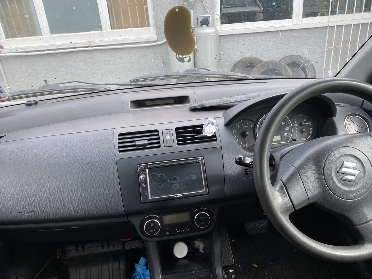 2005 Suzuki Swift ZC11S Dismantling For Parts