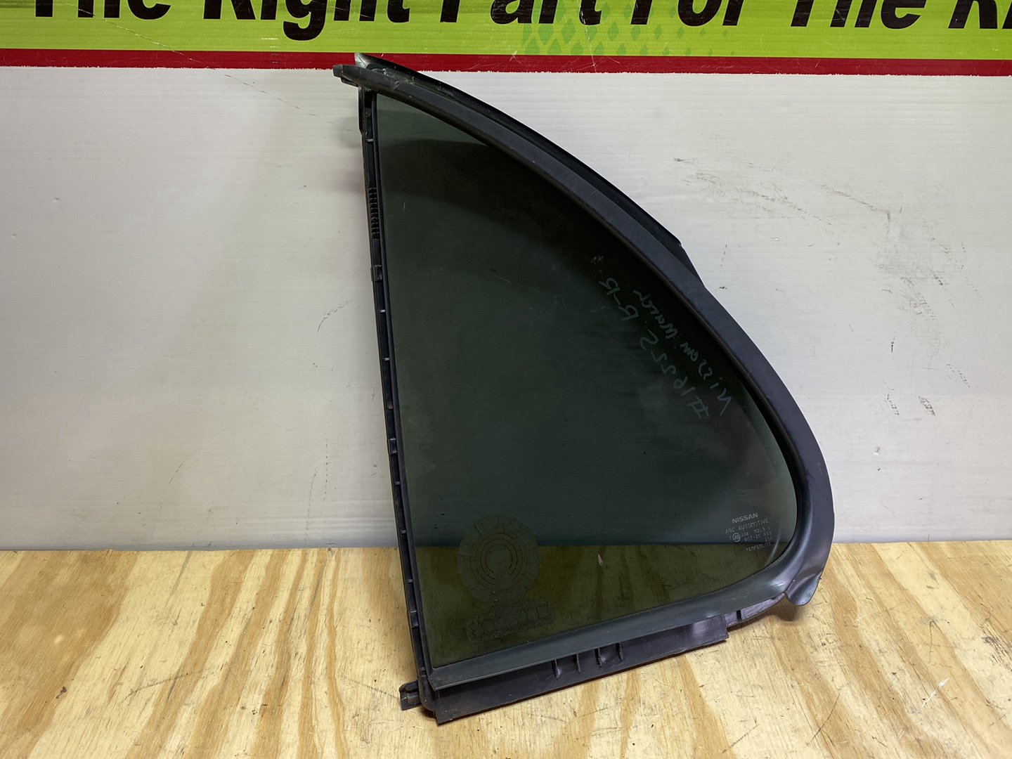 2010 Nissan March AK12 - Right Rear Quarter Door Glass