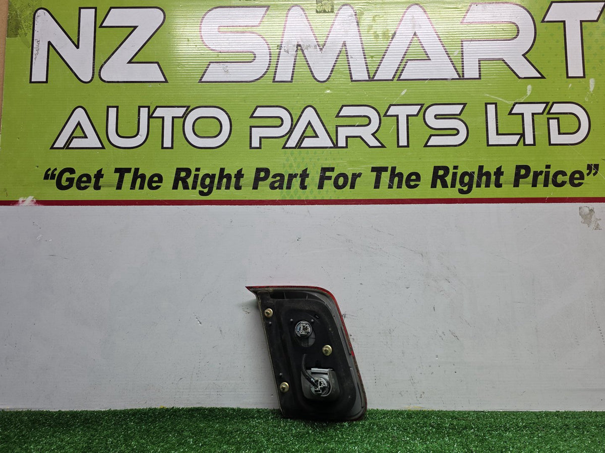 2004 Honda Civic - Right Taillight PN: P2661