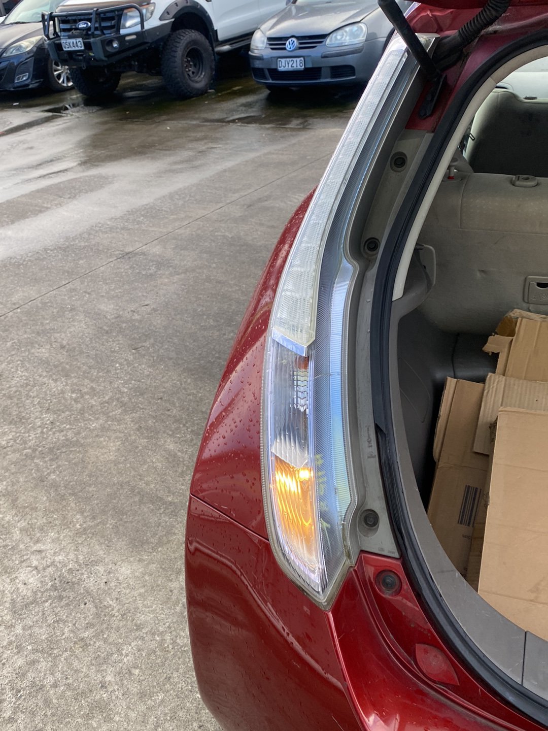 2011 Nissan Leaf ZE0  Dismantling For Parts