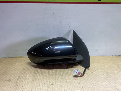 2008 Nissan Dualis KJ10 - Right Door Mirror PN: 7 wires