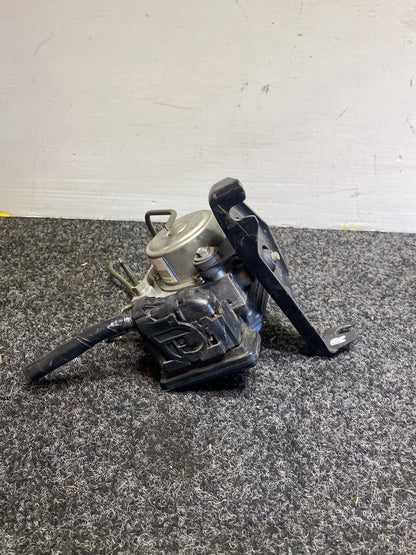 2012 Nissan Leaf - ABS Pump
