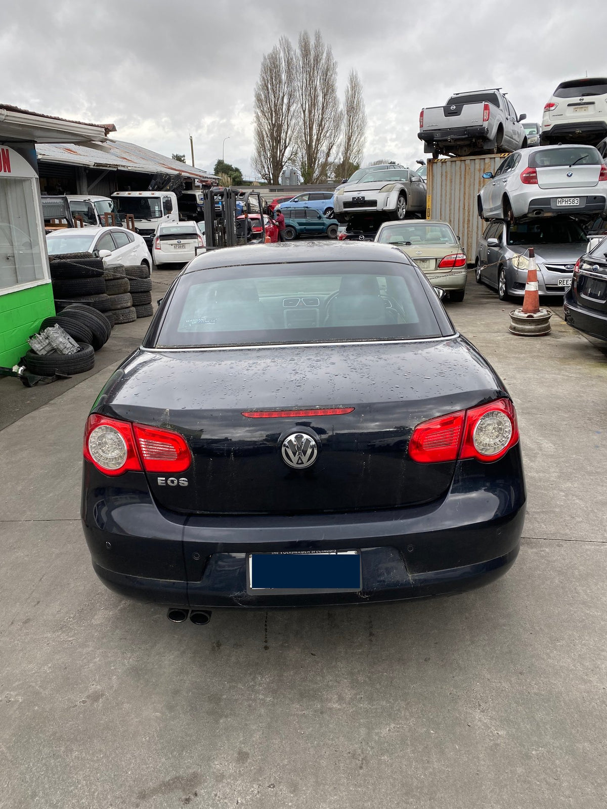 2010 Volkswagen Eos 147 TSI Dismantling For Parts