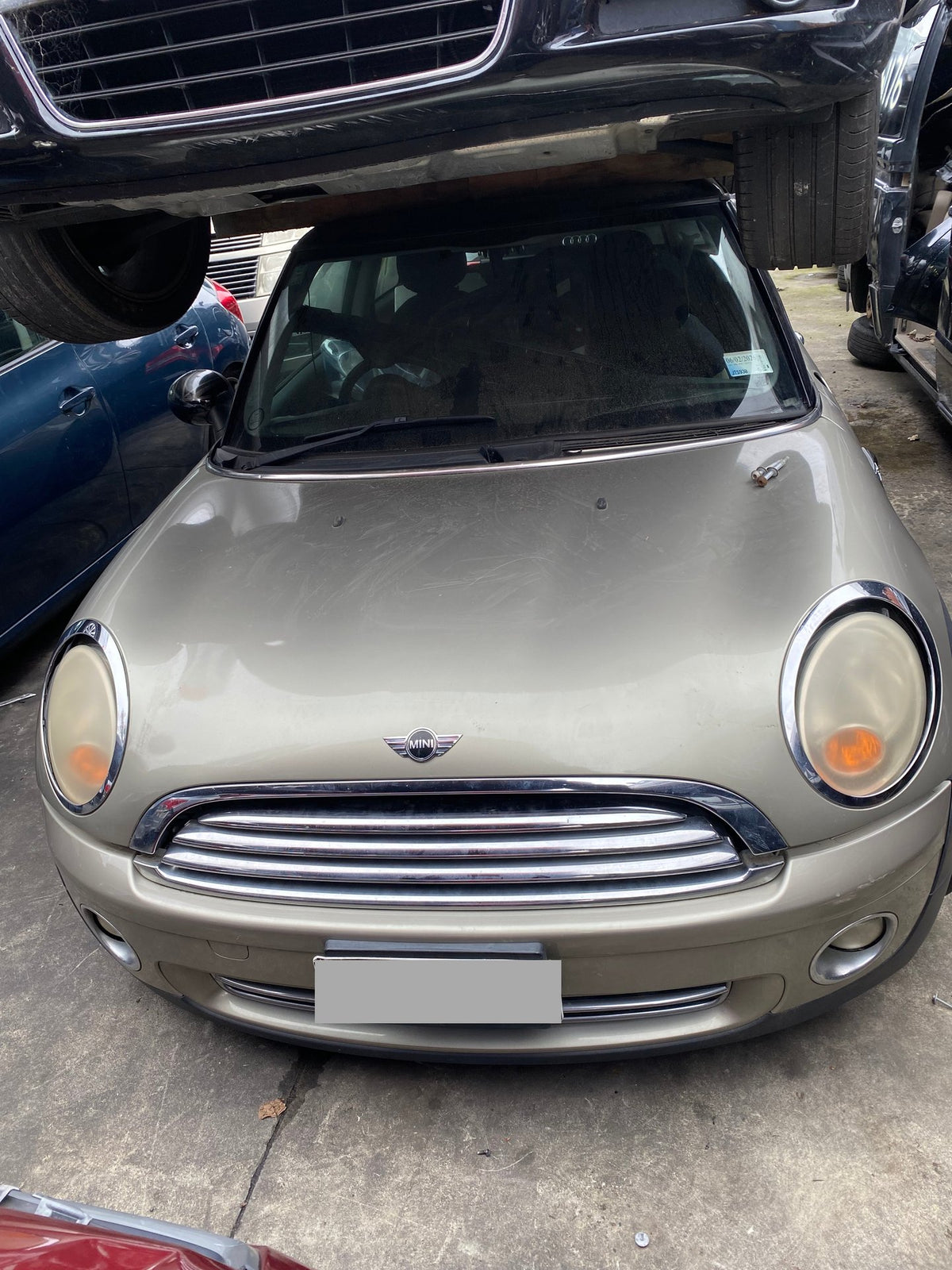 2007 MINI Cooper - Dismantling For Parts