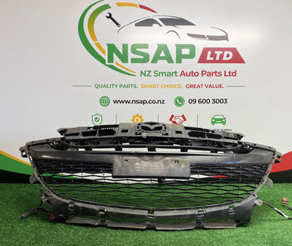 2010 Mazda Axela BL5FW - Bumper Grille PN: BCM5501T1C