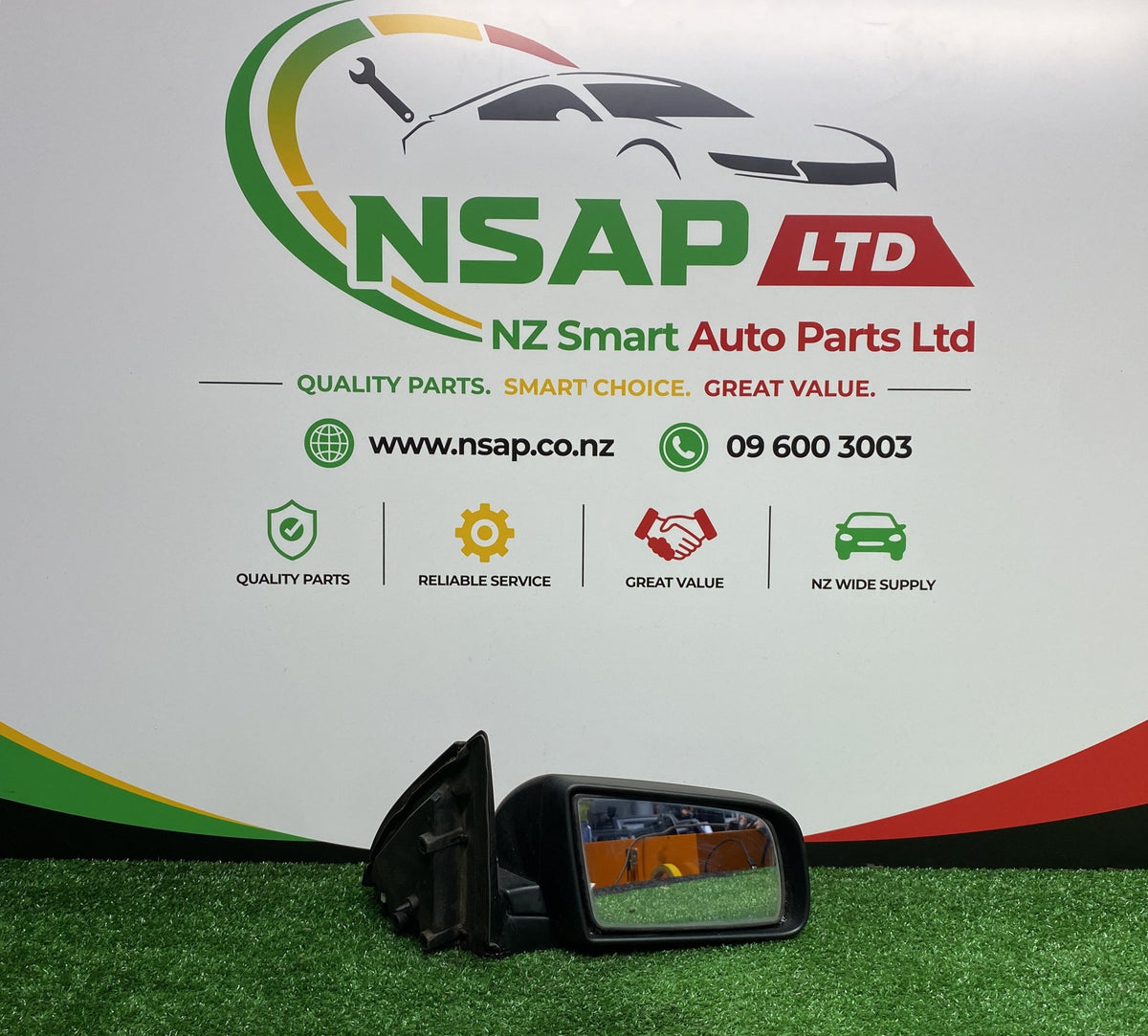 2003 Holden Commodore - Right Door Mirror PN: 3 Pins