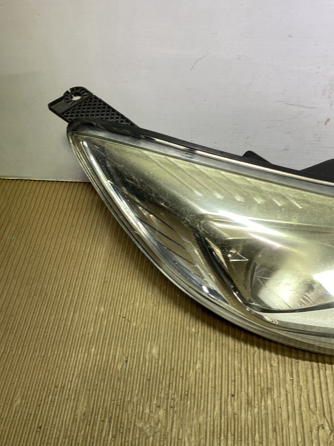 2013 Ford Focus- Right Headlight PN: see photos