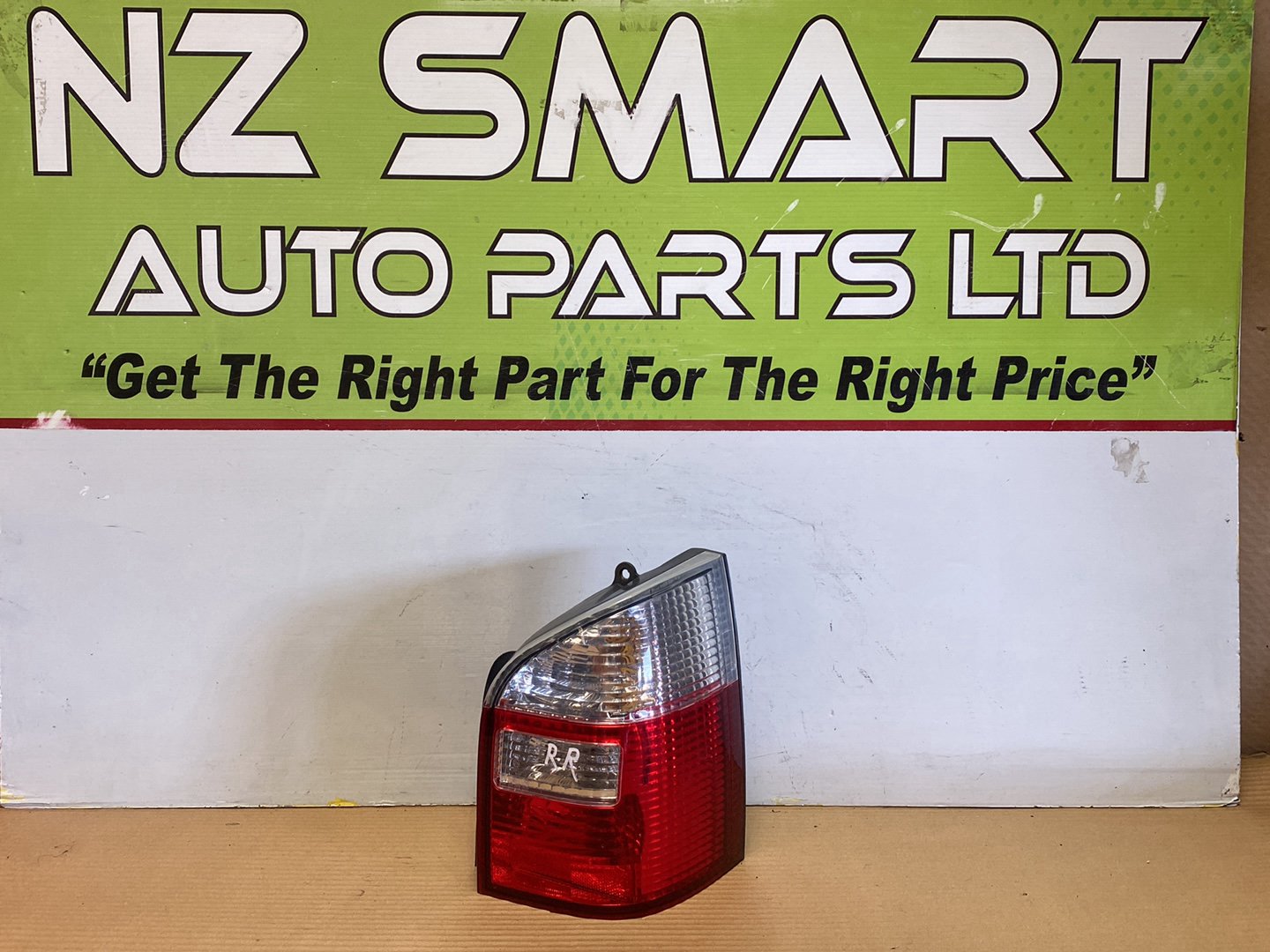 2002 Ford Falcon- Right Taillight PN: