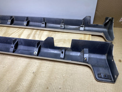 2005 Mazda Demio DY5W - Side Step/Skirt