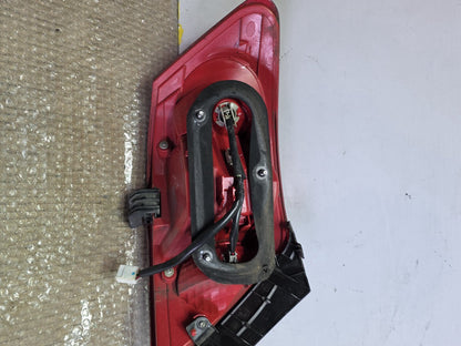 2005 Used Toyota Mark X- Right Taillight PN: 8155472010