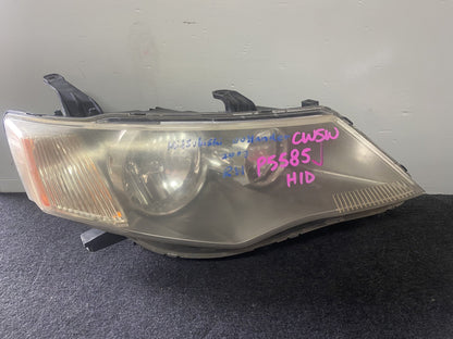 2007 Mitsubishi Outlander - Right Headlight PN: P5585 H.I.D