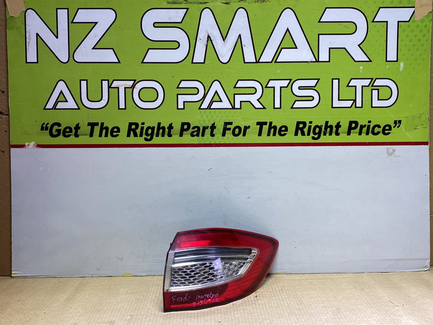 2011 Ford Mondeo - Right Taillight