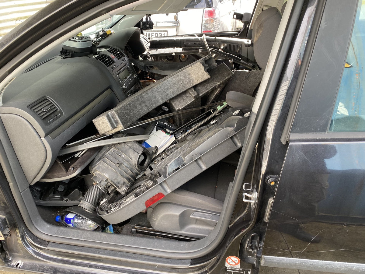 2006 Volkswagen Golf Dismantling For Parts- Dismantling For Parts - Dismantling For Parts