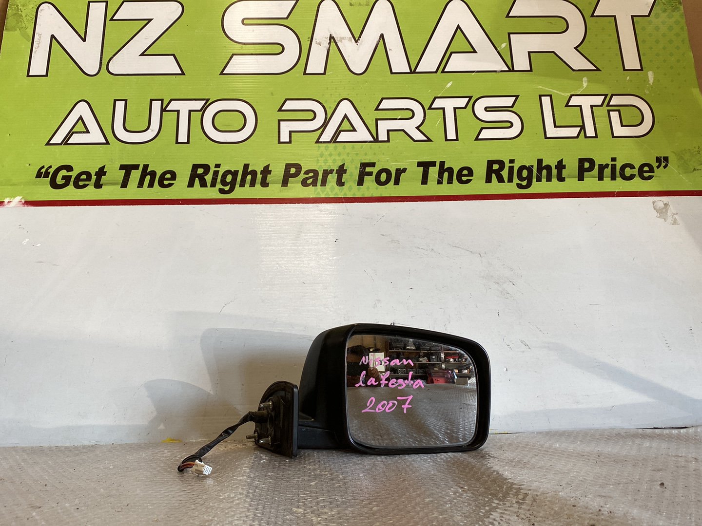 2007 Nissan Lafesta- Right Door Mirror PN: 7 wires