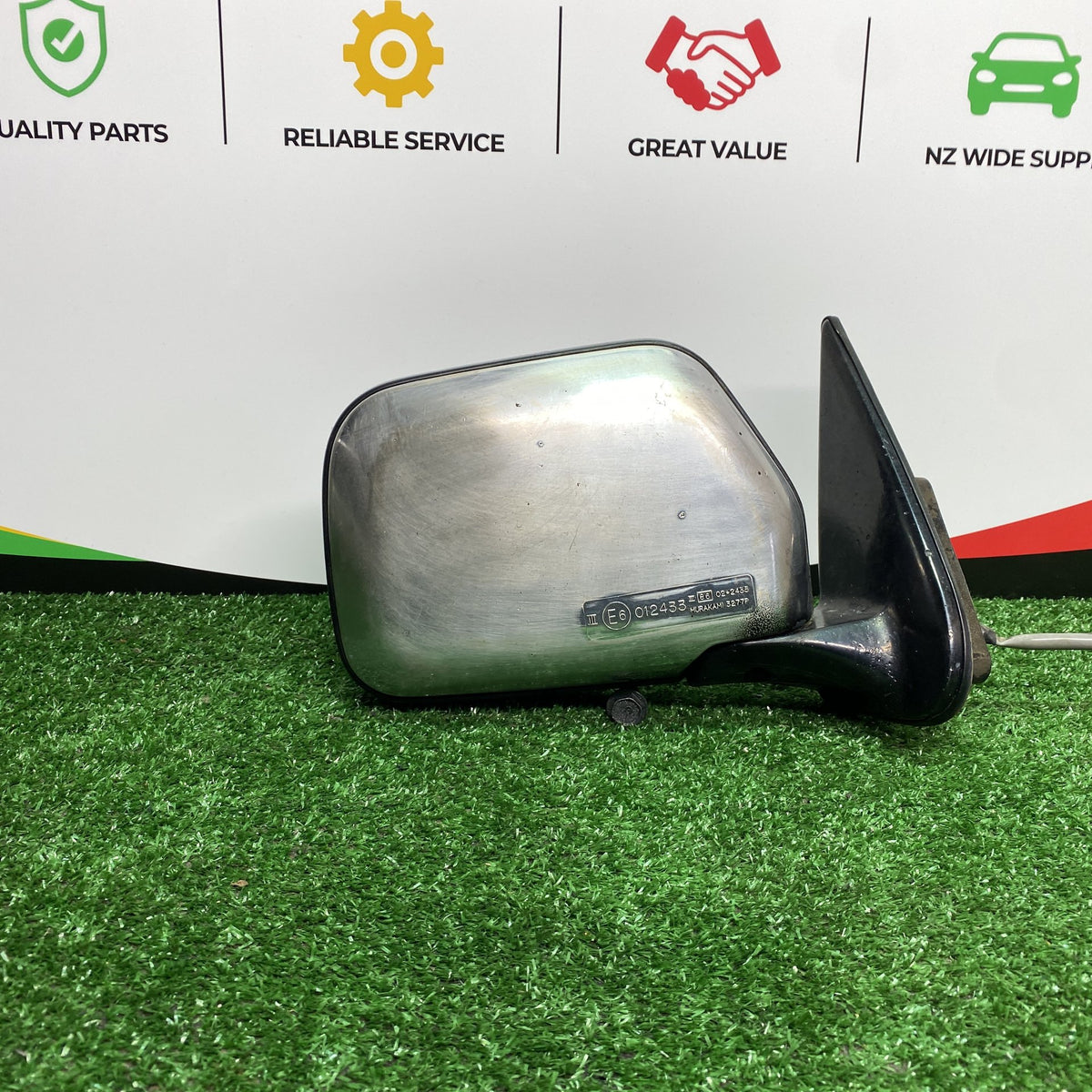 1999 Used Toyota Hilux - Right Door Mirror PN: 3 Wires