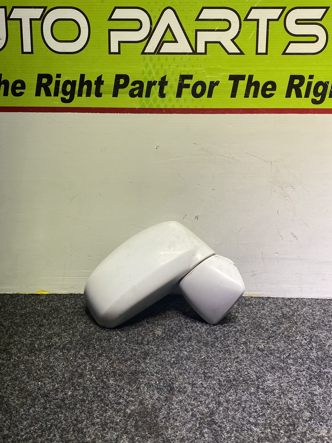 2007 Nissan Tiida - Right Door Mirror PN: non wire type