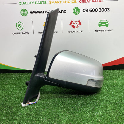 2008 Nissan Serena C25 - Left Door Mirror PN: 7 wires