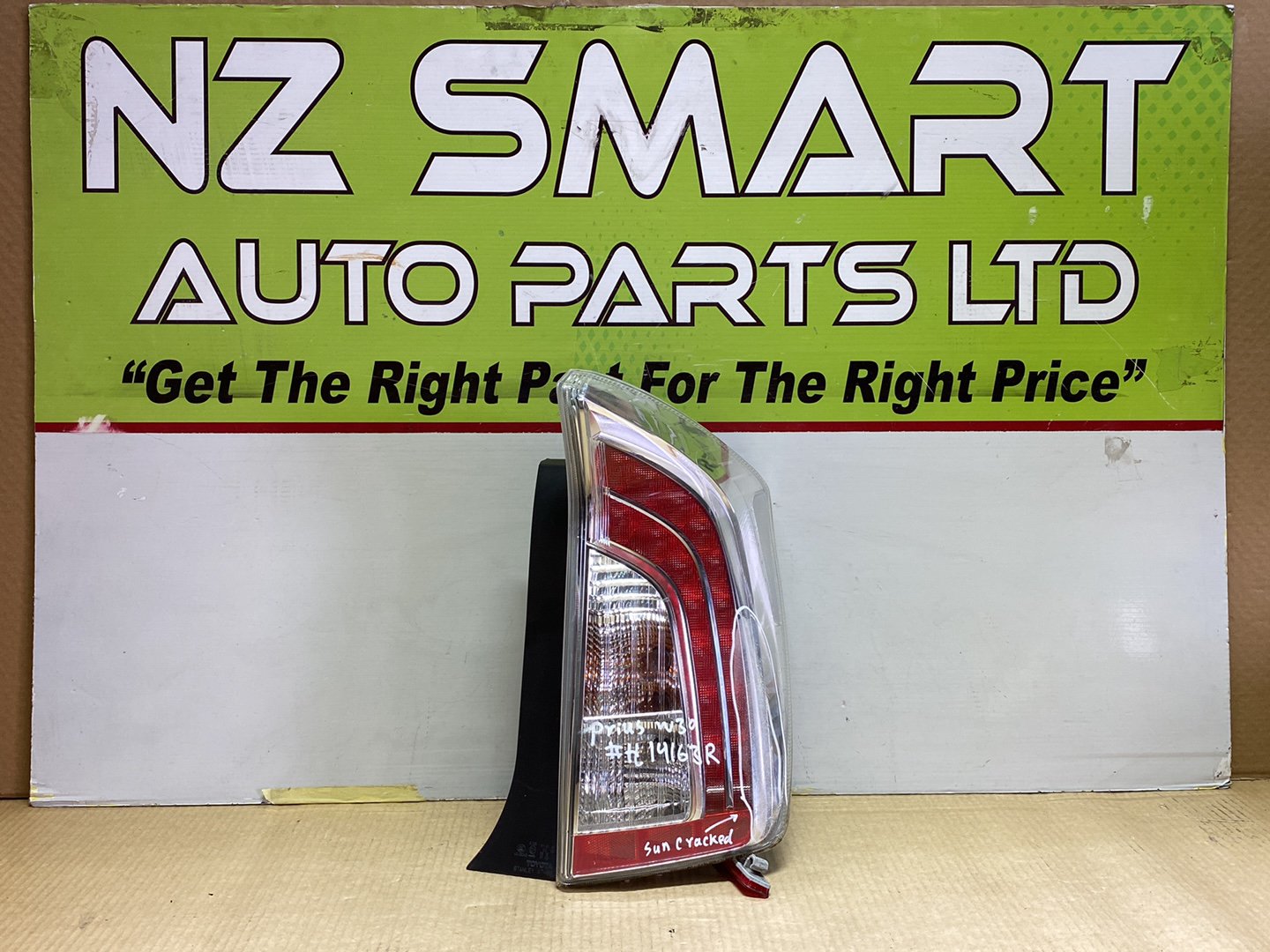 2012 Used Toyota Prius ZVW30 - Right Taillight PN: STANLEY 47-55