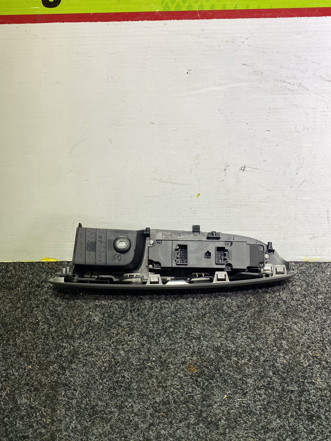 2010 Mazda Demio - Master Power Window Switch