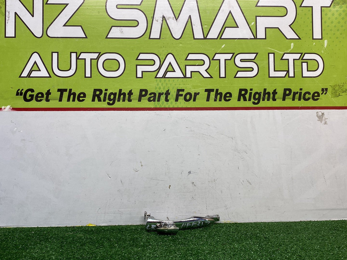2011 Nissan Fuga - Left Rear Door Exterior Handle PN: 826401BA0A