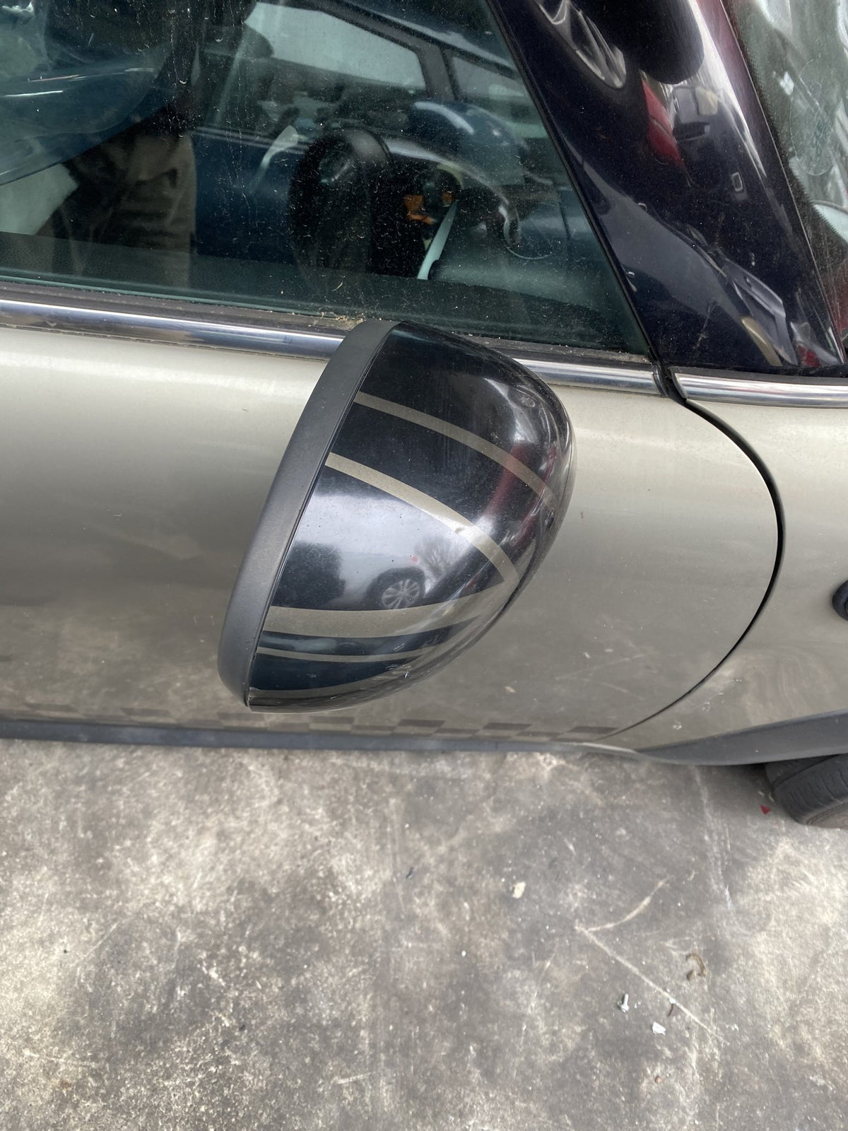 2007 MINI Cooper - Dismantling For Parts