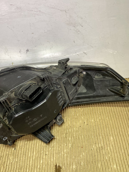 2009 Ford Mondeo- Left Headlight PN: see photos